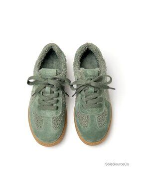 Fur Lined Platform Sneaker Boots Womens Pull-On Winter Shoes Comfortable